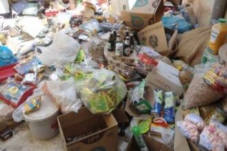 ضبط وأتلاف ربع طن مواد غذائية فاسدة في إربد