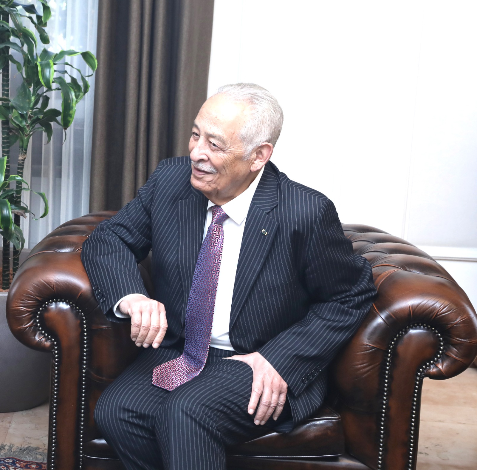 صورة حول : عاجل |مندوبا عن الملك وولي العهد...العيسوي يعزي عشيرة الشديفات عاجل |مندوبا عن الملك وولي العهد...العيسوي يعزي عشيرة الشديفات