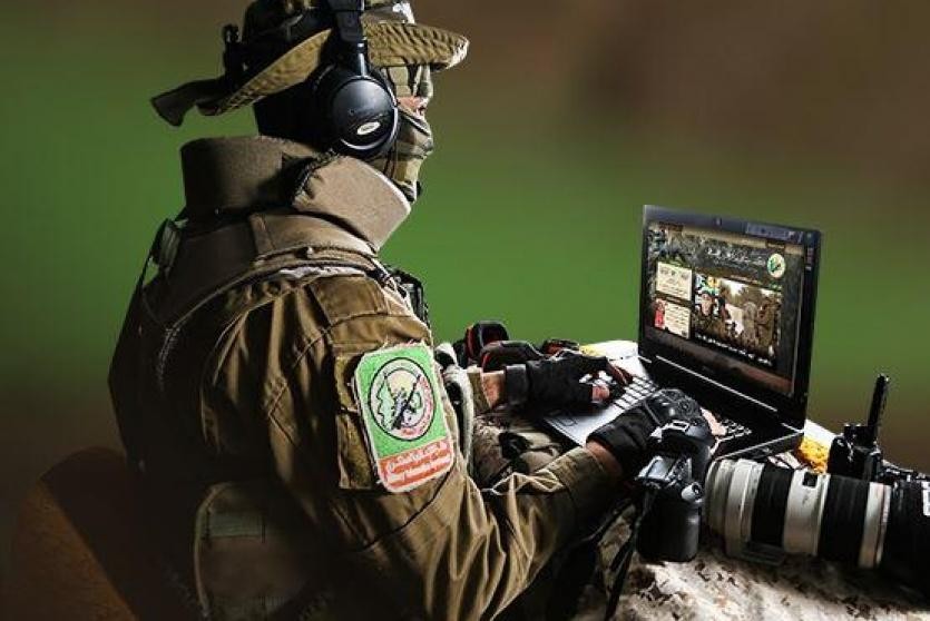 صورة حول : ما علاقة حماس بـ "إيموجي" والواتس آب؟ الاحتلال يروي الرواية ما علاقة حماس بـ "إيموجي" والواتس آب؟ الاحتلال يروي الرواية