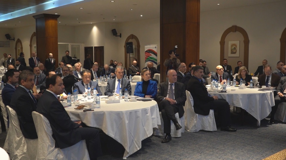 انطلاق منتدى الاستثمار الأردني السوري في دمشق لتعزيز التعاون الاقتصادي