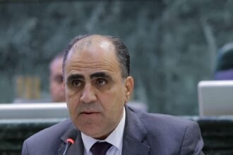 بني هاني: قرار سوريا أربك النقل وزاد الكلف