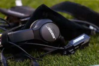 دراسة حديثة تفجر مفاجأة: سماعات الرأس تحوي مواد مسرطنة وتهدد التطور العصبي