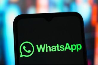 "واتساب" يطلق ميزة "سياق الدردشة" للمنضمين حديثاً