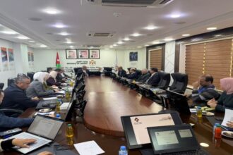 العمل" و"الاقتصاد الرقمي" تطلقان مشروع التحول الرقمي الشامل لأتمتة الخدمات