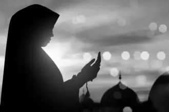 "الإفتاء": تناول حبوب تأخير الحيض لرمضان والحج "جائز" بضوابط شرعية