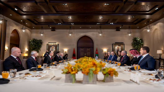 صورة حول : مباحثات أردنية-ألبانية في الحسينية تركز على الاستثمار والسلام الإقليمي مباحثات أردنية-ألبانية في الحسينية تركز على الاستثمار والسلام الإقليمي