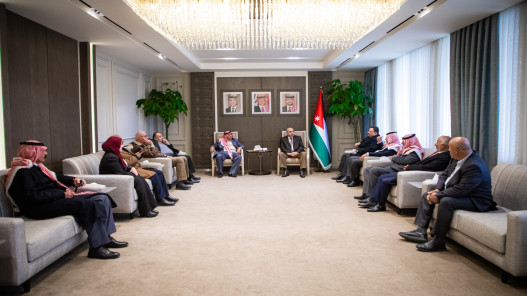 صورة حول : القاضي يلتقي اتحاد المزارعين ويبحث تحديات التسويق والمياه القاضي يلتقي اتحاد المزارعين ويبحث تحديات التسويق والمياه