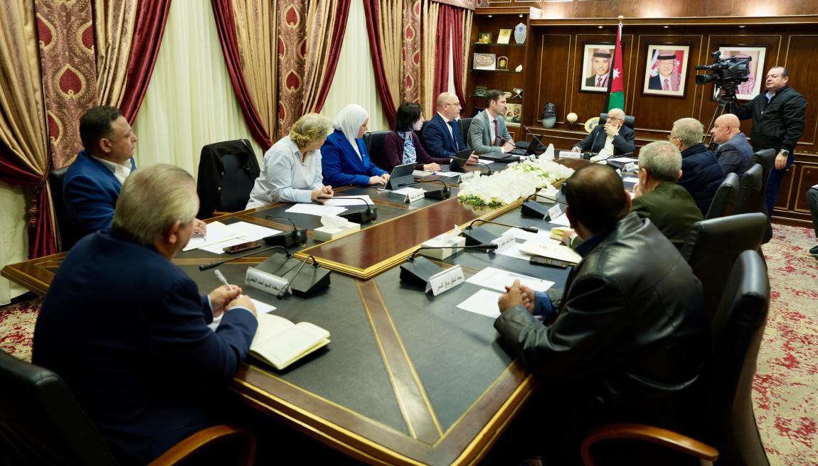 صورة حول : مالية الأعيان والتدقيق البريطاني تبحثان تبادل الخبرات مالية الأعيان والتدقيق البريطاني تبحثان تبادل الخبرات