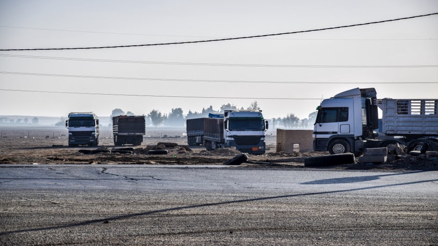 صورة حول : "المجالي" يتفقد "مقطع أيلة" لإطلاق مشروع تنظيم الشاحنات مطلع آذار "المجالي" يتفقد "مقطع أيلة" لإطلاق مشروع تنظيم الشاحنات مطلع آذار