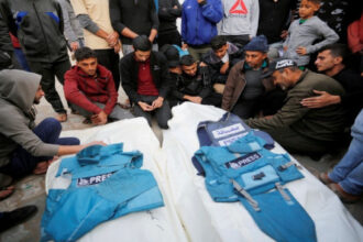 لجنة حماية الصحفيين: مقتل 129 صحفيًا في 2025 وثلثاهم بنيران إسرائيلية