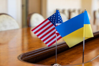 أوكرانيا وأميركا تنهيان محادثات تحضيرية في جنيف