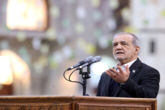 إيران: الرئيس بخير