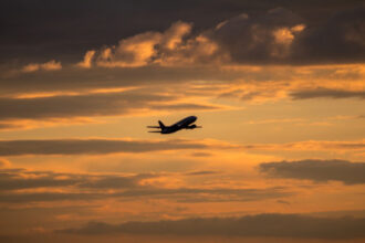 إلغاء رحلات من إسطنبول إلى طهران وسط تصاعد التوتر بين إيران والولايات المتحدة