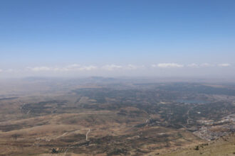 مقتل خمسة أشخاص بانفجار مستودع ذخيرة في السويداء جنوب سوريا