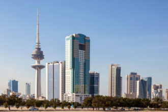 وزارة الصحة الكويتية: استقبال 12 مصاباً إثر الصواريخ والمسيرات