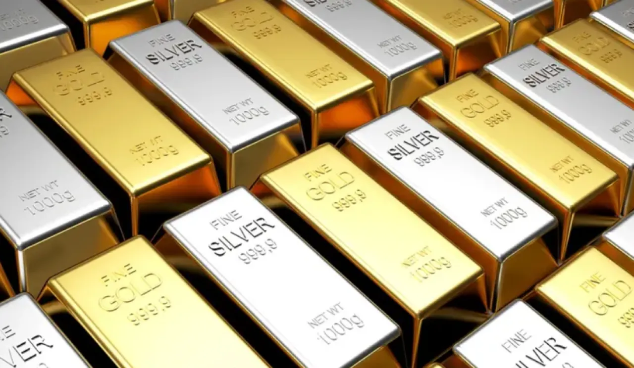 صورة حول : انهيار قياسي في أسعار الذهب والفضة يمحو 7.4 تريليون دولار من الأسواق انهيار قياسي في أسعار الذهب والفضة يمحو 7.4 تريليون دولار من الأسواق