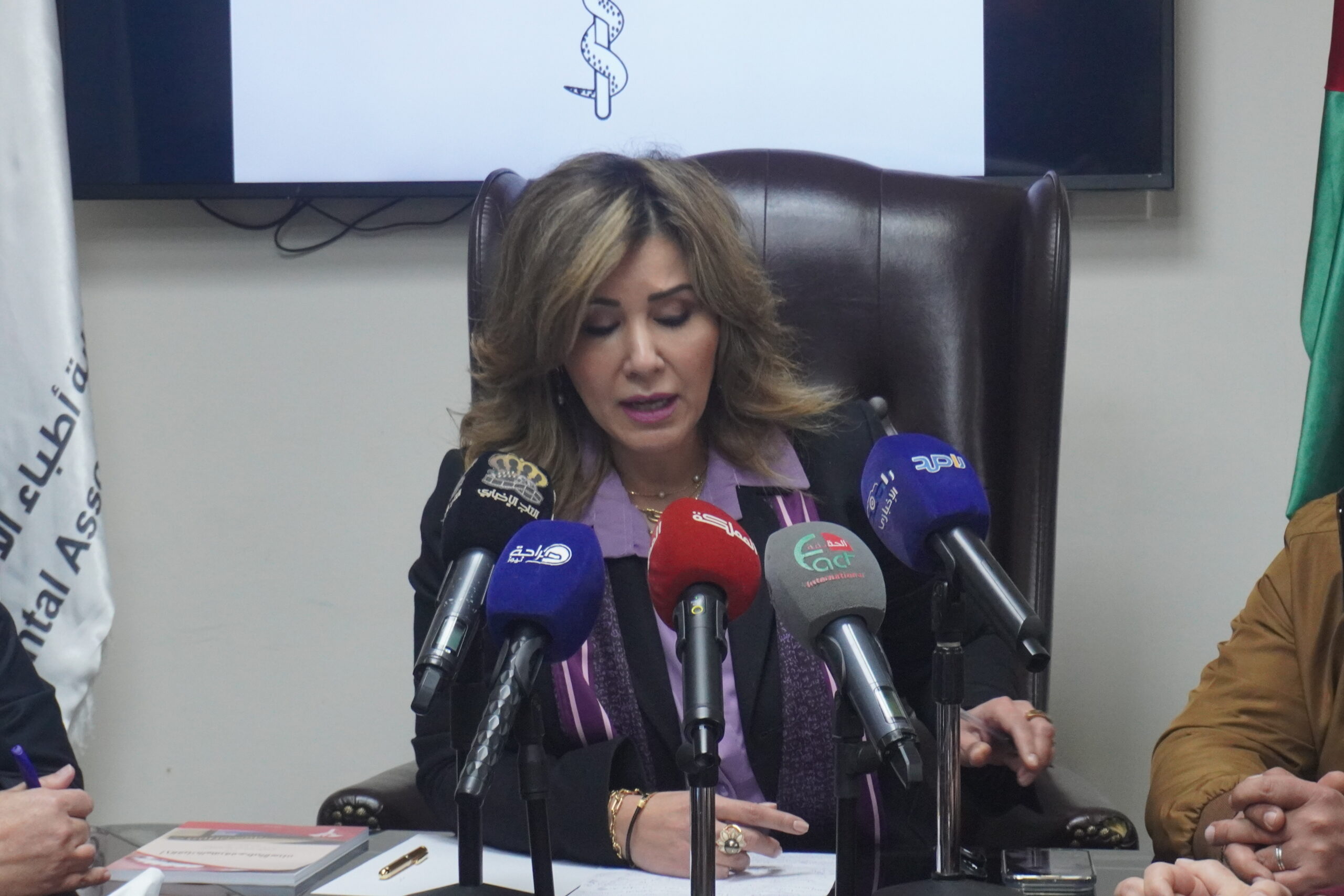 بالصور والفيديو… الأسمر: إغلاق 80 مركزا وملاحقة منتحلي صفة طبيب الأسنان