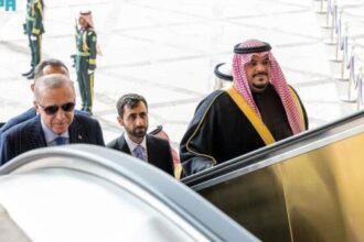 قمة سعودية تركية في الرياض لتعزيز "السلام والاستثمار" وتوسيع آفاق التعاون الاستراتيجي