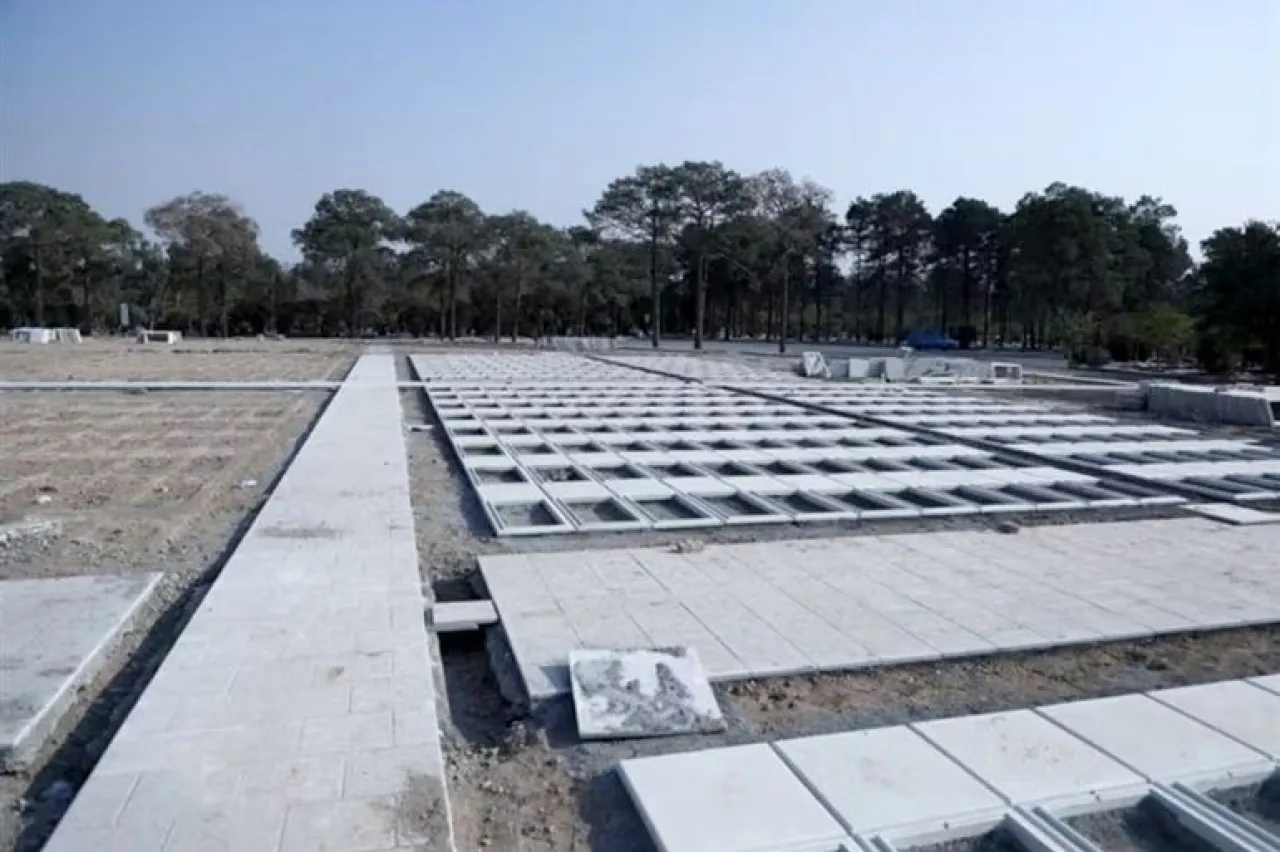 صورة حول : إيران تُجهز موقع دفن مؤقت لجنود أمريكيين في ضواحي طهران ضمن استعدادات استباقية إيران تُجهز موقع دفن مؤقت لجنود أمريكيين في ضواحي طهران ضمن استعدادات استباقية