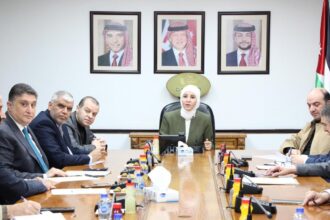 الزعبي ترأس اجتماع الفريق الوطني للسياسة الصناعية لمراجعة إنجازات 2025