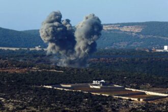 غارتان إسرائيليتان على جنوب لبنان تُسفران عن استشهاد لبناني وإصابة 8 آخرين