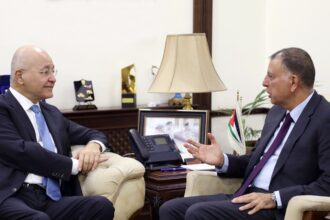 الفراية والمفوض السامي للاجئين يبحثان تعزيز العودة الطوعية للاجئين السوريين