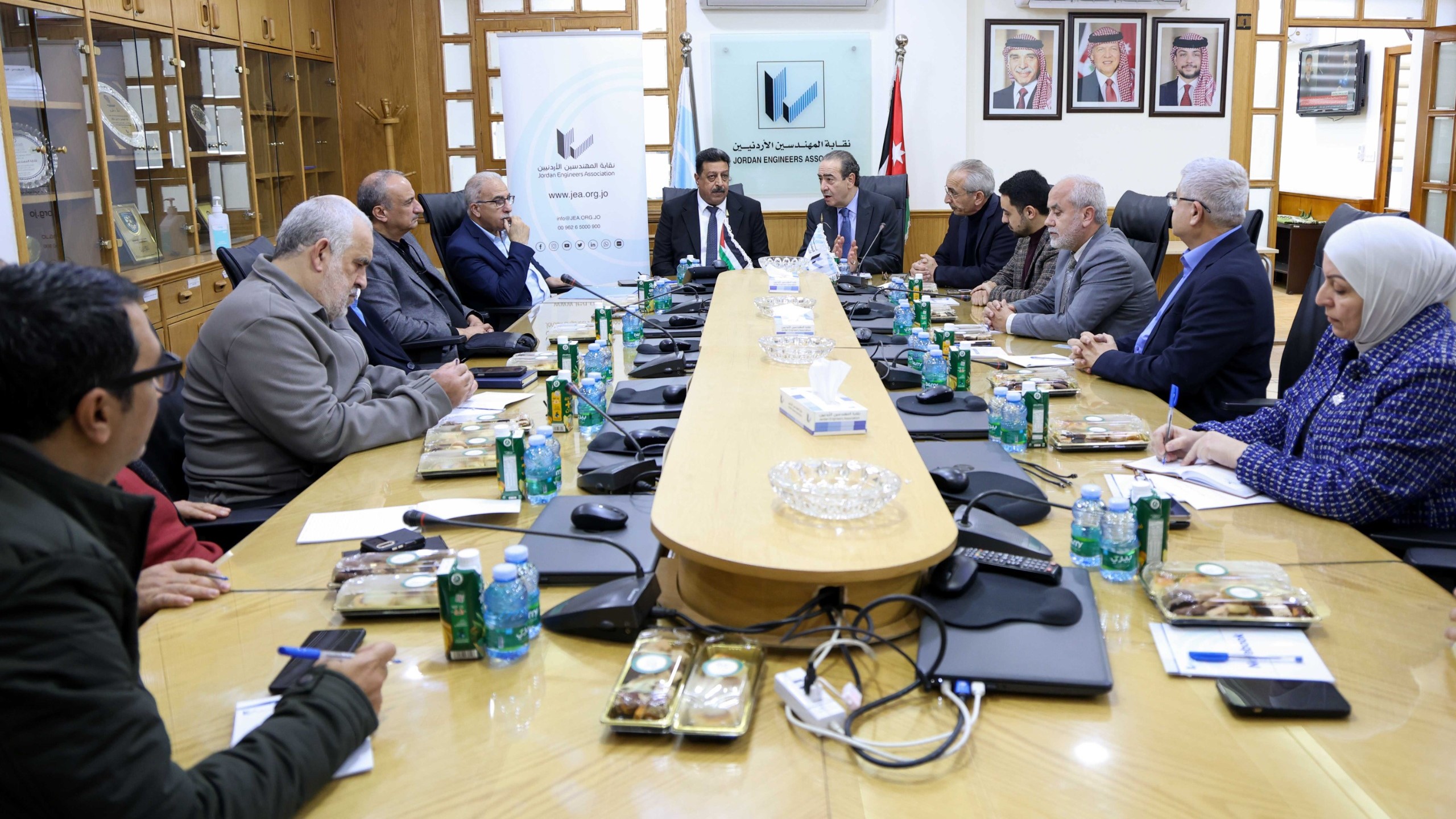 شركة الكهرباء الأردنية ونقابة المهندسين توقعان اتفاقية لتدريب وتأهيل المهندسين