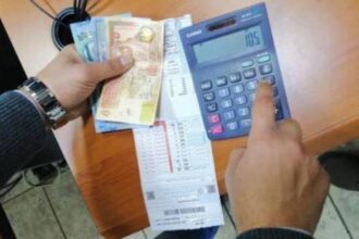 لجنة مشتركة تحسم الجدل: ارتفاع فواتير الكهرباء نتيجة الاستهلاك