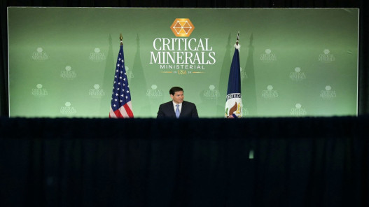 وزير الخارجية الأميركي: مستعدون للقاء إيران لمناقشة برامجها النووية والصاروخية