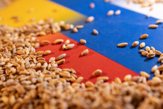 روسيا تجمد ضرائب تصدير الحبوب لتعزيز الصادرات