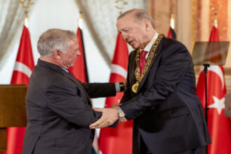 عاجل| الملك عبد الله الثاني يدعو الرئيس التركي أردوغان لزيارة الأردن