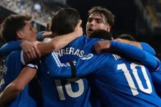 عشاء ". لمّ الشمل" في ريال مدريد استعداداً لموقعة بنفيكا والحسم المحلي