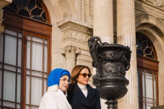 الملكة رانيا تلتقي السيدة الأولى التركية أمينة أردوغان