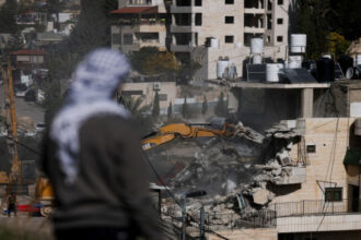 محافظة القدس: تصاعد اعتداءات الاحتلال والمستوطنين على بلدات وأحياء المدينة