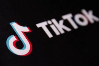 الاتحاد الأوروبي يتهم تيك توك بتصميم «إدماني» ويهدده بعقوبات مالية كبيرة