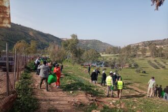 تنظيم حملة نظافة للحد من الإلقاء العشوائي في محيط سد الملك طلال