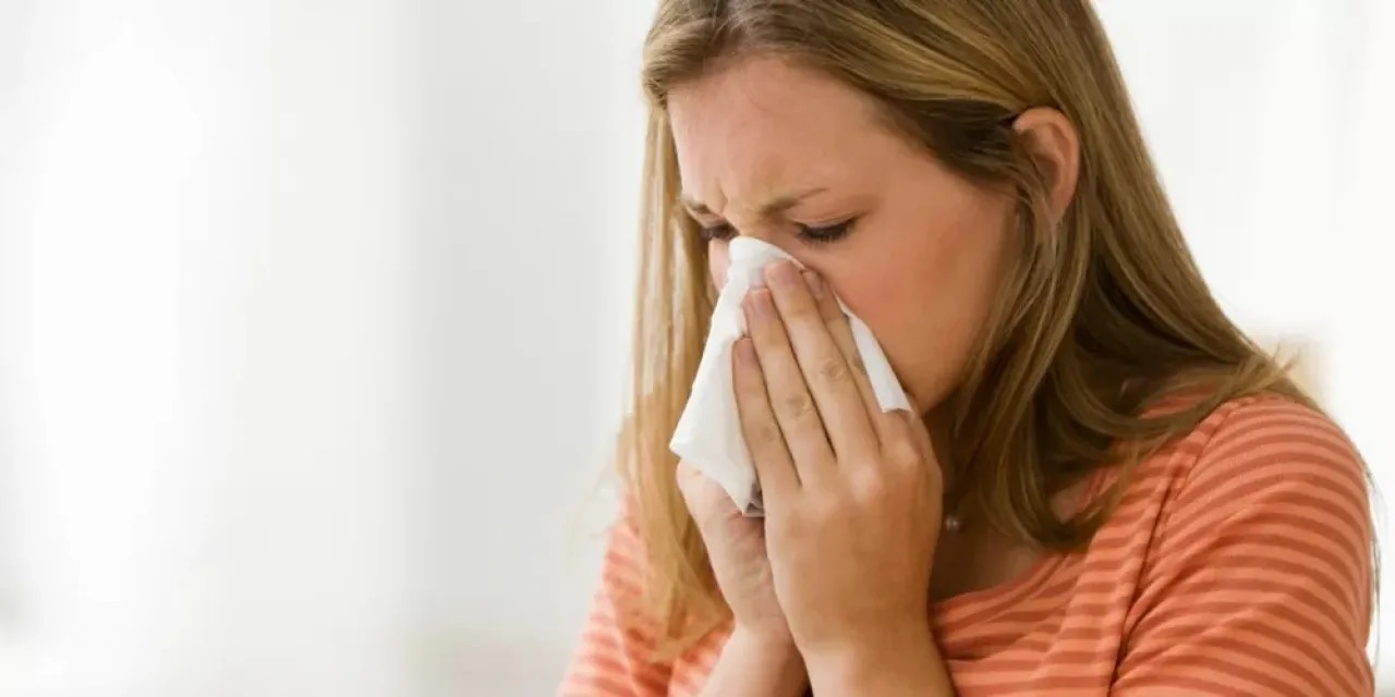 معاناة لمرضى الحساسية والربو وتحذيرات طبية من "إبر الكورتيزون" العشوائية