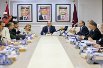 المالية النيابية تبحث استيضاحات ديوان المحاسبة حول استثمارات الضمان