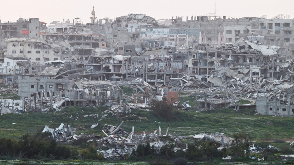 عباس يطالب برفع "المعوقات الإسرائيلية" أمام المرحلة الثانية من اتفاق غزة