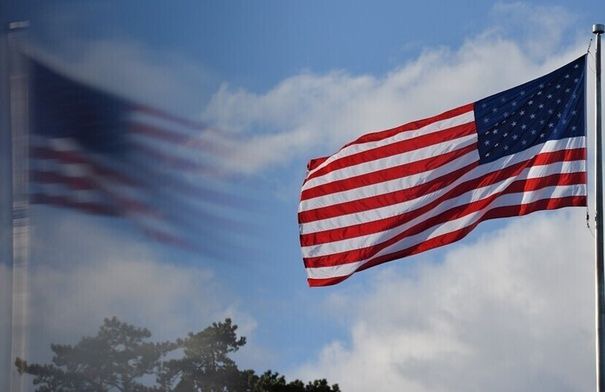 صورة حول : واشنطن تُبعد 9 مهاجرين إلى الكاميرون رغم "حماية المحاكم" واشنطن تُبعد 9 مهاجرين إلى الكاميرون رغم "حماية المحاكم"