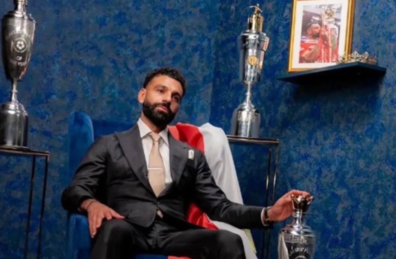 إمبراطورية "الفرعون" المالية.. كيف تحول محمد صلاح إلى أغنى رياضي عربي بثروة تتجاوز 100 مليون دولار؟