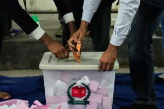 الحزب الوطني البنغلادشي يحقق فوزًا ساحقًا في أول انتخابات بعد احتجاجات 2024