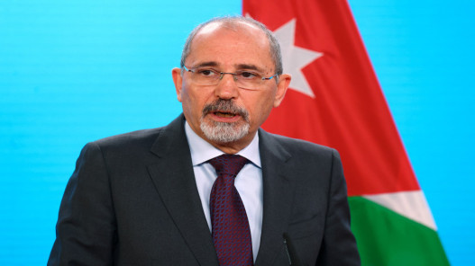 عاجل| الصفدي وعبد العاطي يبحثان التطورات في غزة والأمن الإقليمي خلال اتصال هاتفي