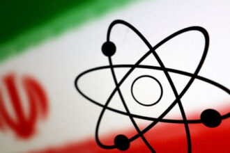 غروسي: الاتفاق مع إيران بشأن التفتيش النووي ممكن لكنه صعب للغاية