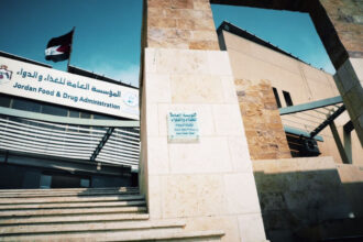 الغذاء والدواء: ضبط ألبان مجهولة المصدر