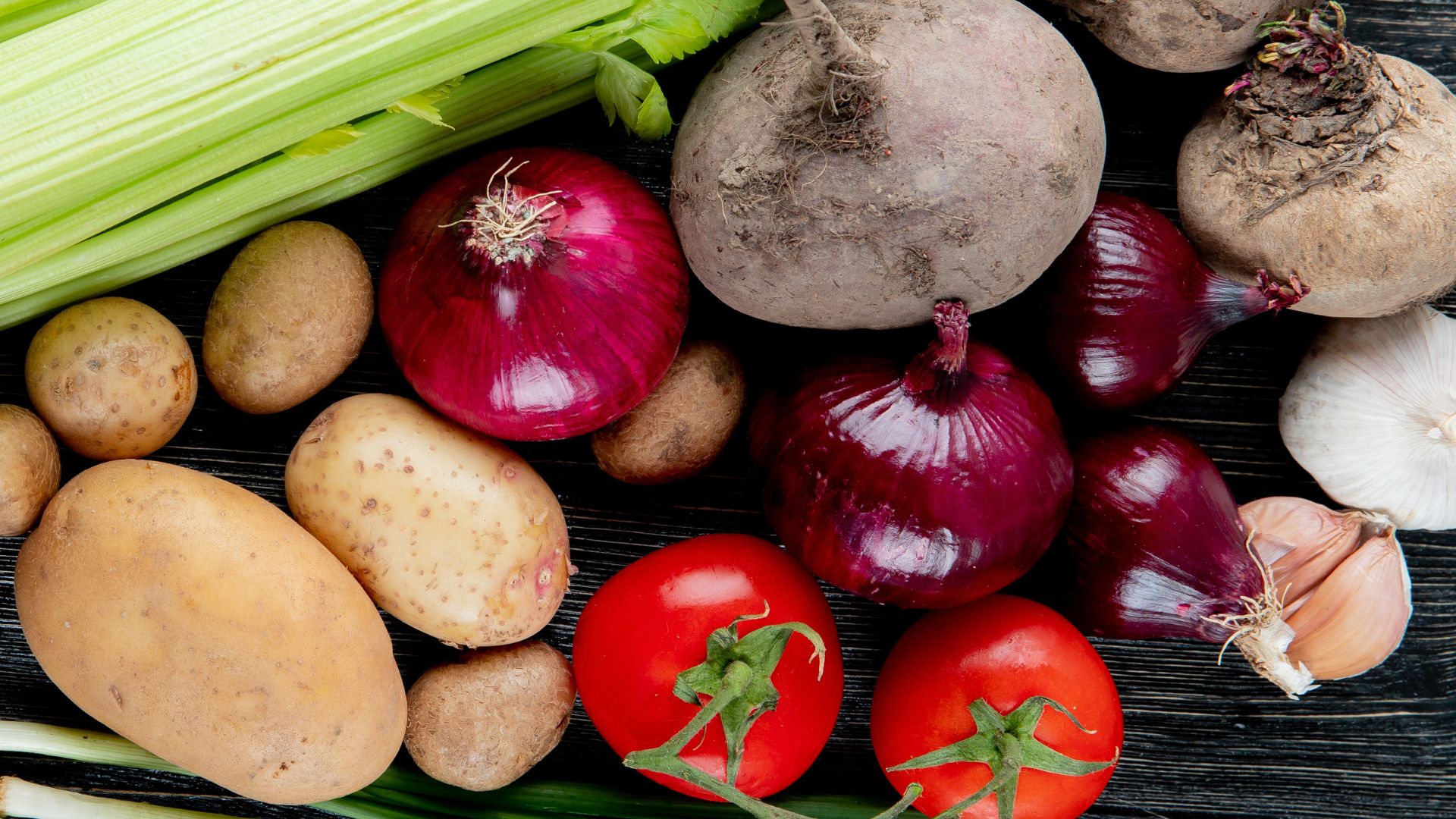 صورة حول : أسعار الخضار والفواكه بالسوق المركزي أسعار الخضار والفواكه بالسوق المركزي