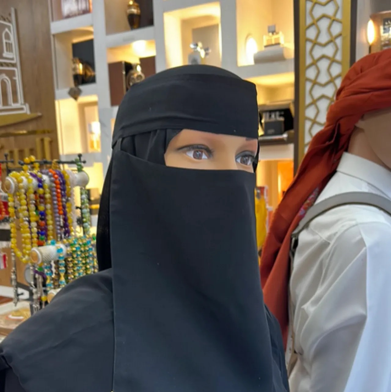 تصويت البرلمان الإسباني ضد مشروع حظر النقاب