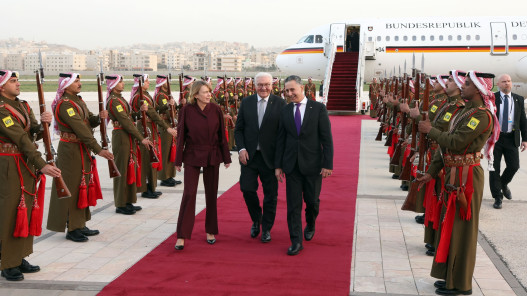 الرئيس الألماني فرانك-فالتر شتاينماير والسيدة الأولى يصلان عمان في زيارة رسمية