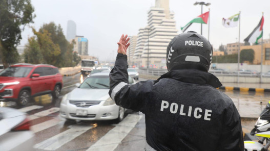 السائقون الملتزمون بالقانون يحصلون على خصم 25% على رسم الاقتناء السنوي