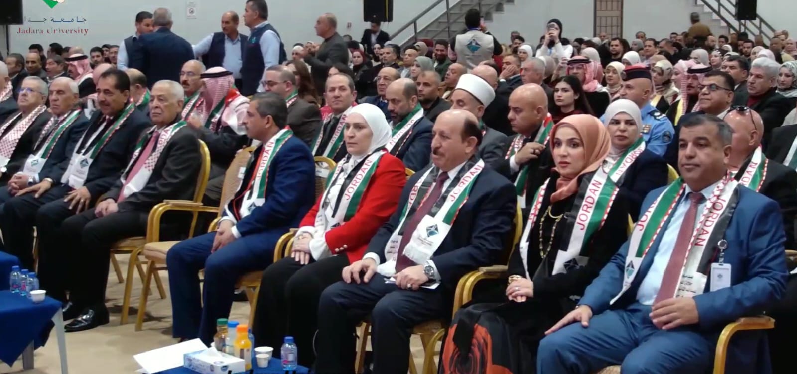 بالفيديو والصور .. العيسوى يرعى احتفال جامعة جدارا بعيد ميلاد قائد الوطن